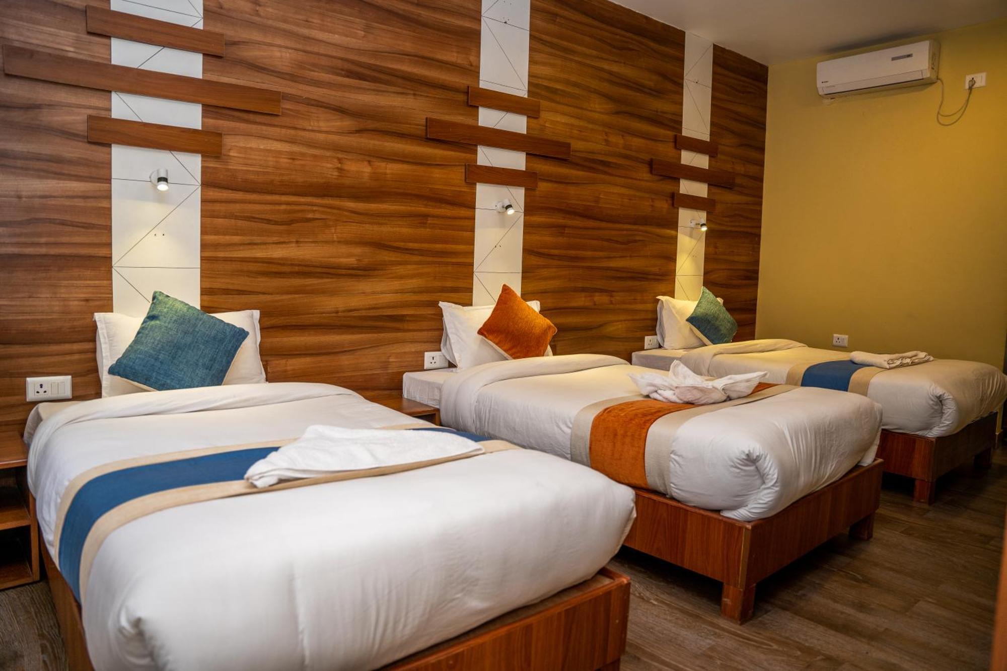 פוקהרה Hotel Glory Garden חדר תמונה