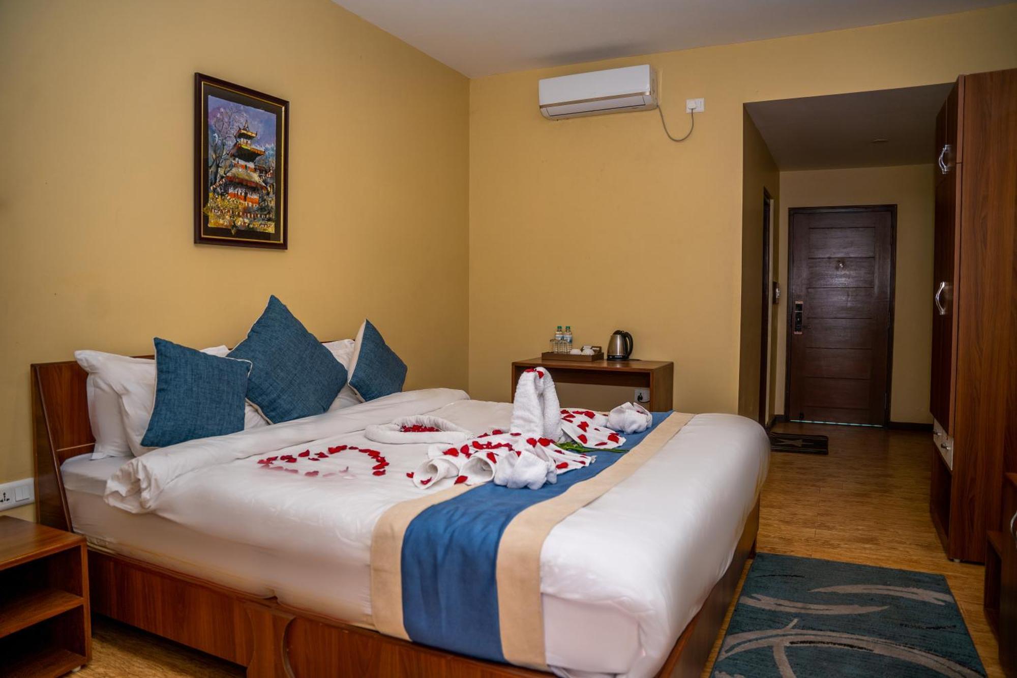 פוקהרה Hotel Glory Garden חדר תמונה